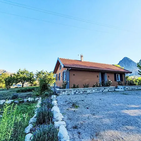 Villa Favorita Ginestra By Interhome Piana Degli Albanesi